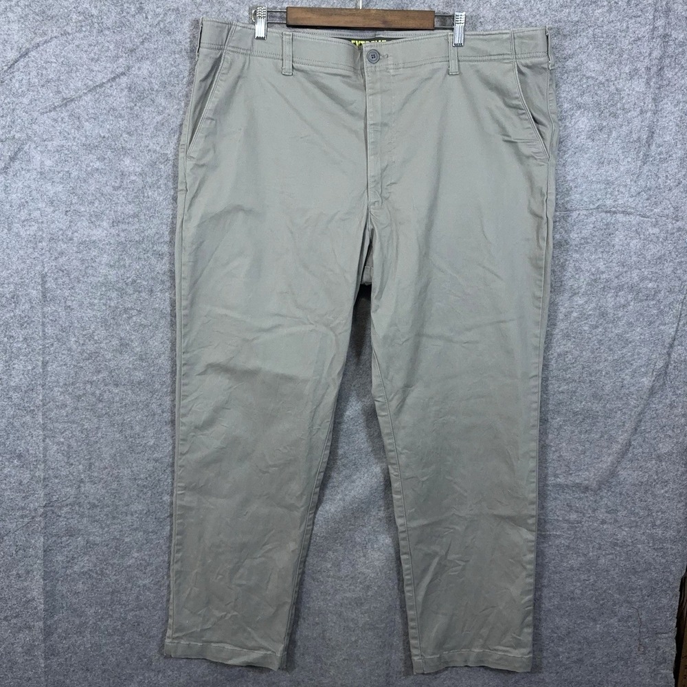 Lee Extreme Comfort Chino Pants Mens 46x31 Gray Straight Fit Stretch - SIZE NOTE